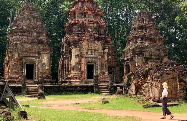 KULEN MOUNTAIN (WATER FALL), BENG MEALEA TEMPLE TOUR FOUR DAYS & FIVE NIGHTS