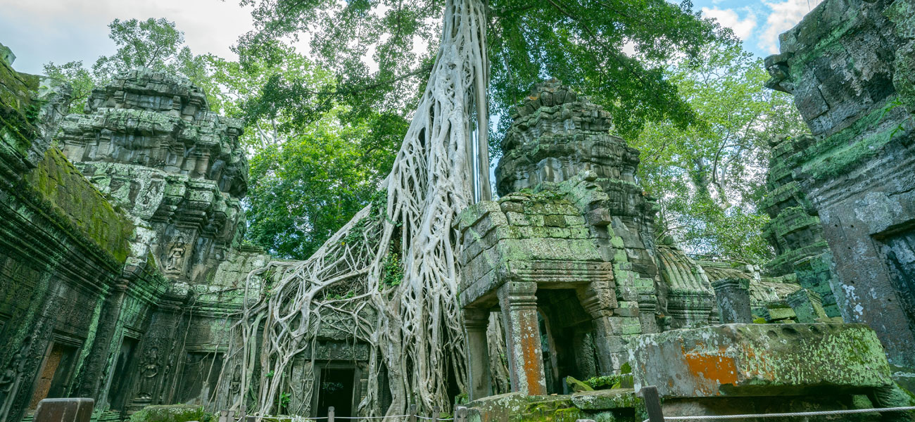 Explore Angkor with us! Cambodia